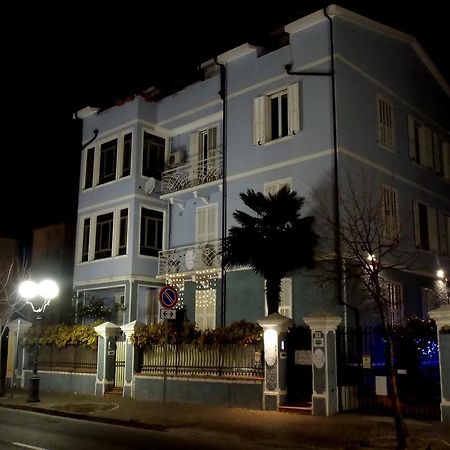 B&B Elisir Альбенга Екстер'єр фото