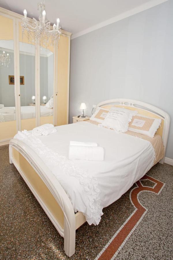 B&B Elisir Альбенга Екстер'єр фото