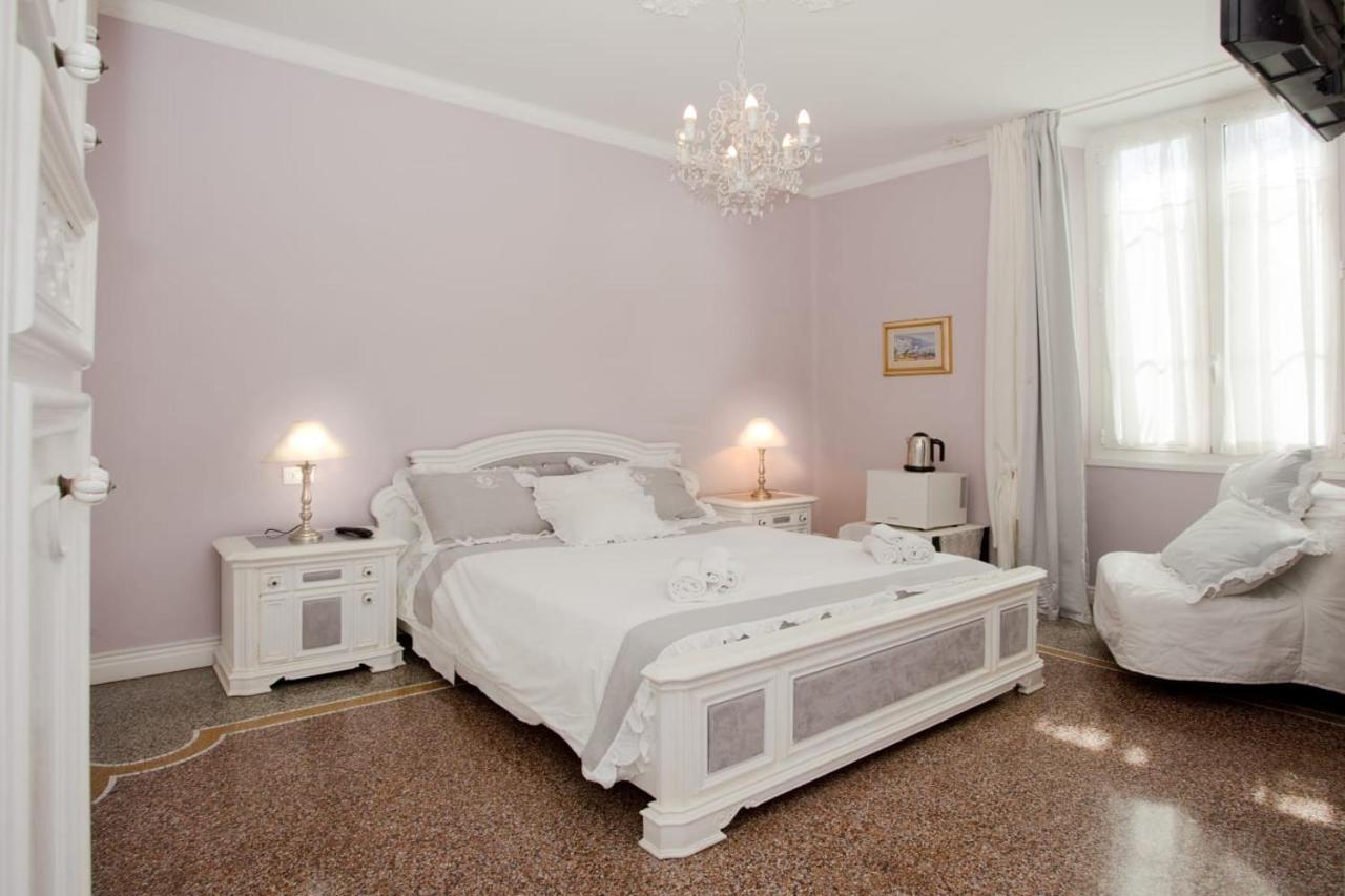 B&B Elisir Альбенга Екстер'єр фото